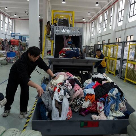 <a href="/hightech" title="Hightech" rel="dofollow">Hightech</a>