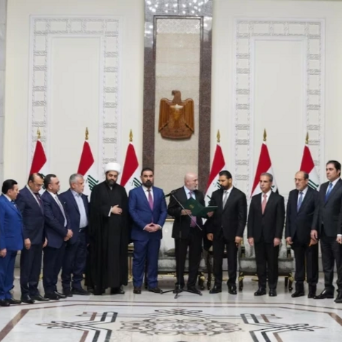 <a href="/tin-tong-hop" title="Tin tổng hợp" rel="dofollow">Tin tổng hợp</a>