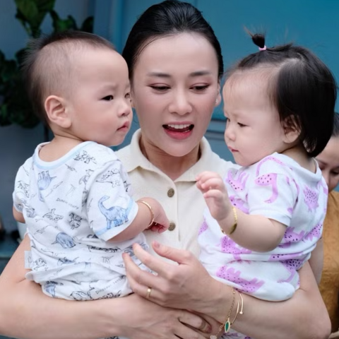 <a href="/gioi-tre" title="Giới trẻ" rel="dofollow">Giới trẻ</a>