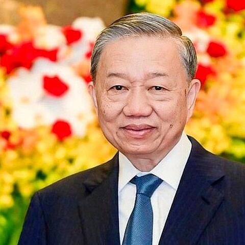 <a href="/tin-tong-hop" title="Tin tổng hợp" rel="dofollow">Tin tổng hợp</a>