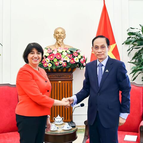 <a href="/doi-song" title="Đời sống" rel="dofollow">Đời sống</a>