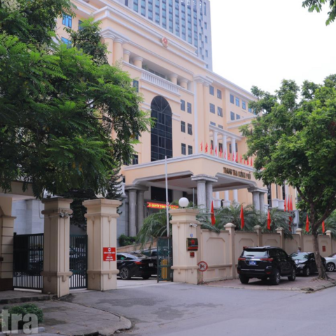 <a href="/tin-tong-hop" title="Tin tổng hợp" rel="dofollow">Tin tổng hợp</a>