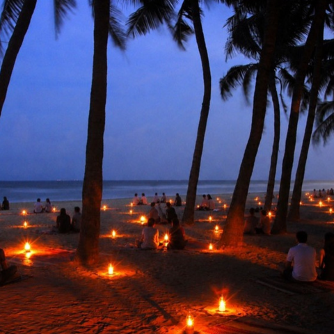 <a href="/kham-pha" title="Khám phá" rel="dofollow">Khám phá</a>
