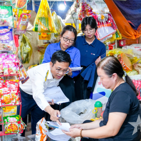 <a href="/kinh-te-247" title="Kinh tế 247" rel="dofollow">Kinh tế 247</a>