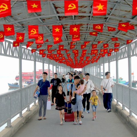 <a href="/tin-tong-hop" title="Tin tổng hợp" rel="dofollow">Tin tổng hợp</a>