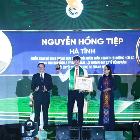 <a href="/khoi-nghiep" title="Khởi nghiệp" rel="dofollow">Khởi nghiệp</a>