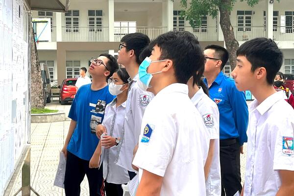 Chậm nhất ngày 23-5, công bố danh sách học sinh trúng tuyển lớp 10 diện tuyển thẳng