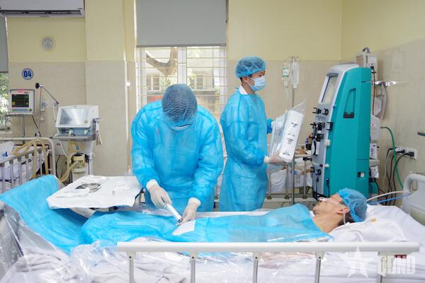 Xứng đáng là cơ sở điều trị bệnh truyền nhiễm đường hô hấp tuyến cuối toàn quân