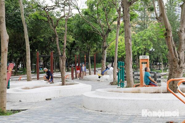 Công viên Cầu Giấy dần “lột xác” sau gần 5 tháng cải tạo
