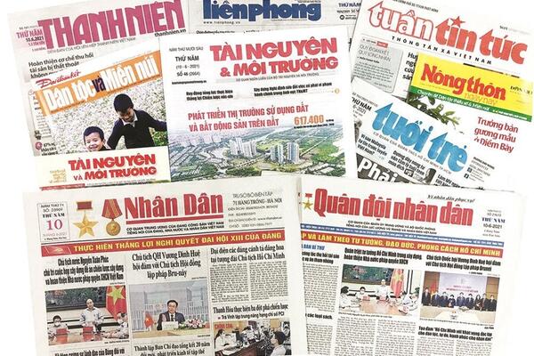 Báo chí, mạng xã hội: Của ai, vì ai?