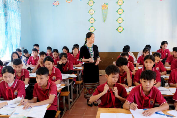 Lấp khoảng trống chuyên môn của cán bộ giáo dục cấp xã