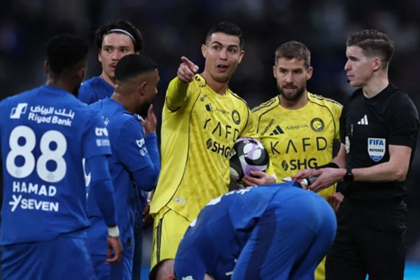 Tin thể thao (15-1): Hạ Ai cập, Senegal vào chung kết CAN Cup