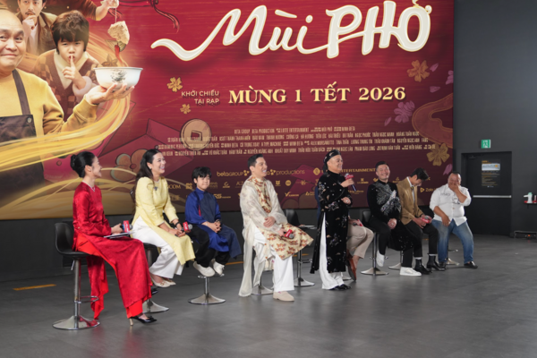 Phim 'Mùi phở' với Xuân Hinh và Minh Beta ra mắt khán giả
