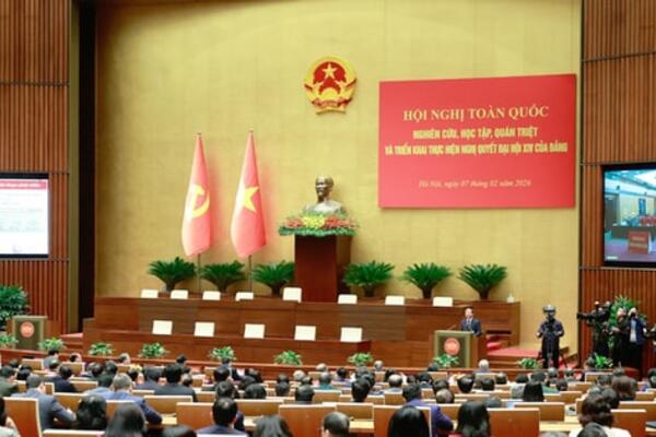 Thu hẹp khoảng cách giữa chủ trương và hành động