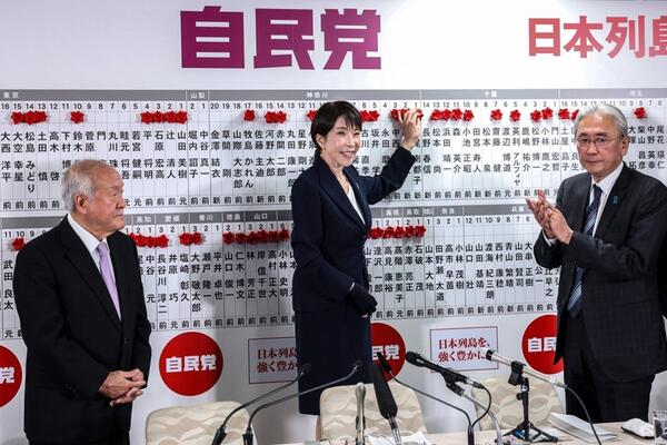 Liên minh cầm quyền tại Nhật Bản giành chiến thắng vang dội