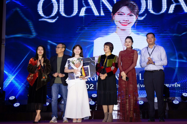 Người dẫn chương trình giàu triển vọng