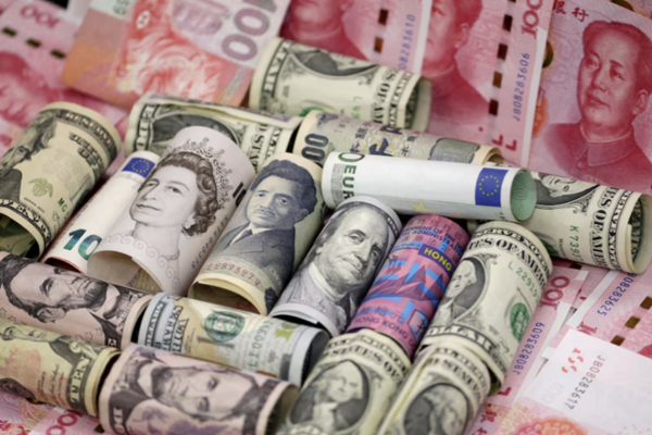 Tỷ giá USD hôm nay (5-3): Đồng USD quay đầu giảm