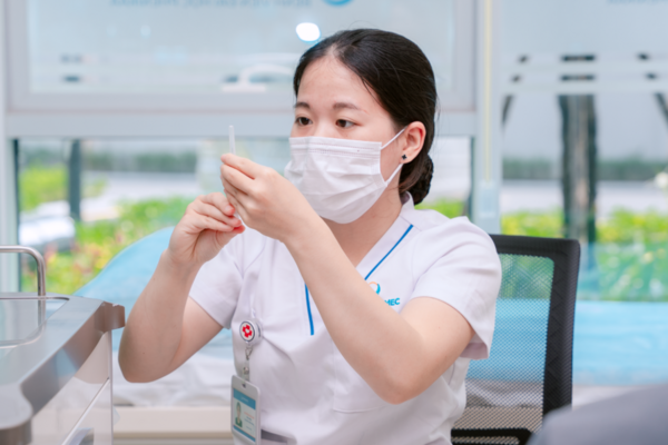 Đề xuất dừng ngay buổi tiêm nếu xảy ra tai biến nặng sau tiêm chủng