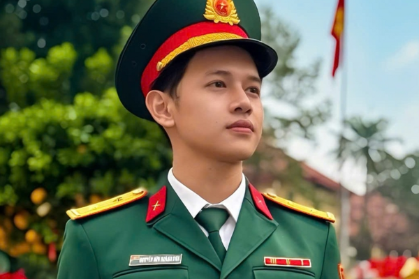 Những nghệ sĩ - chiến sĩ tài năng, nhiệt huyết