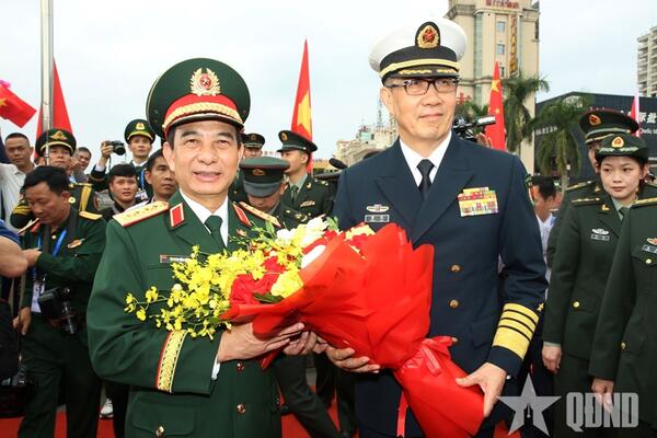 Một số hình ảnh tại Giao lưu hữu nghị quốc phòng biên giới Việt Nam - Trung Quốc lần thứ 10