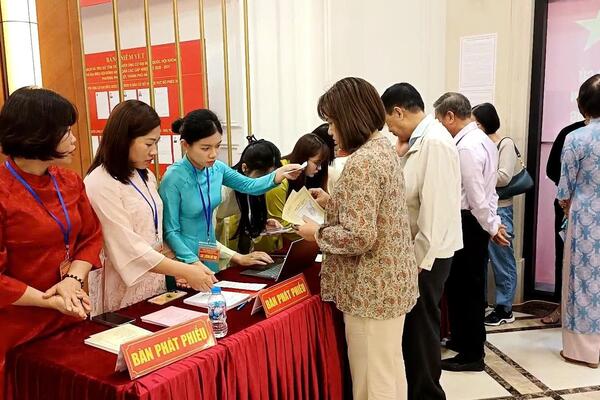 Công bố kết quả bầu cử HĐND tại phường Phúc Lợi