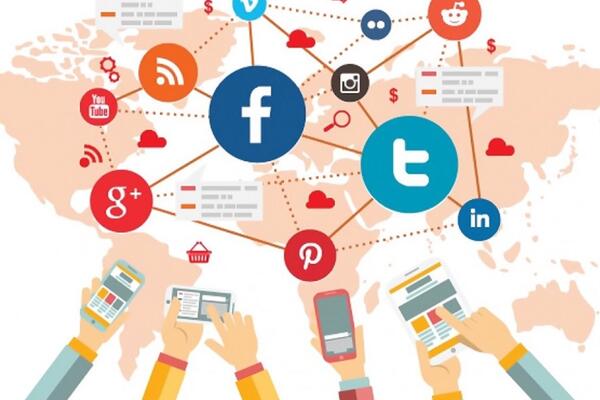 Cảnh giác với “bài học lịch sử” trên mạng