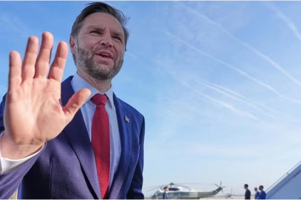 Cựu Bộ trưởng Libya cảnh báo Iran về 'vết xe đổ' trước cuộc gặp với Mỹ