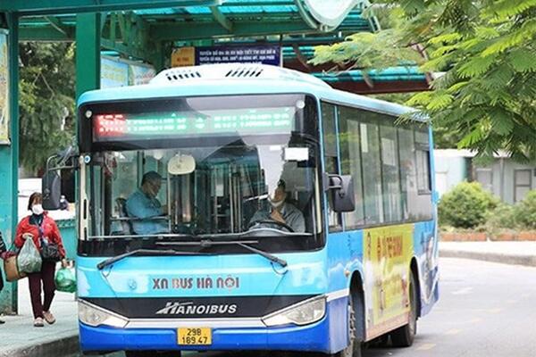 Thư về tòa soạn: Bài học ứng xử trên chuyến xe buýt