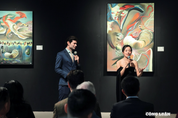 Triển lãm tìm về 'Cội nguồn' của nữ họa sĩ gốc Việt Van Guillemin