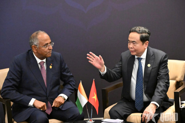 Chủ tịch Quốc hội Trần Thanh Mẫn gặp Chủ tịch Quốc hội Bờ Biển Ngà