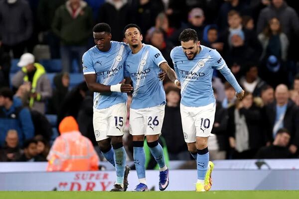 Tin thể thao (14-5): Man City đuổi sát Arsenal, PSG tiếp tục vô địch Ligue 1