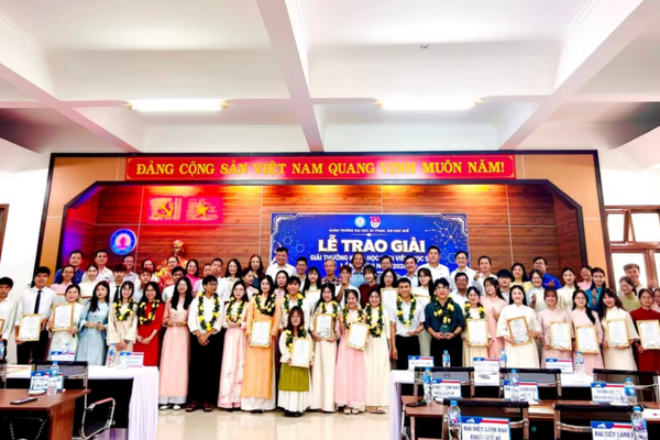 Dấu ấn sáng tạo từ Giải thưởng Khoa học sinh viên, học sinh Trường ĐH Sư phạm Huế