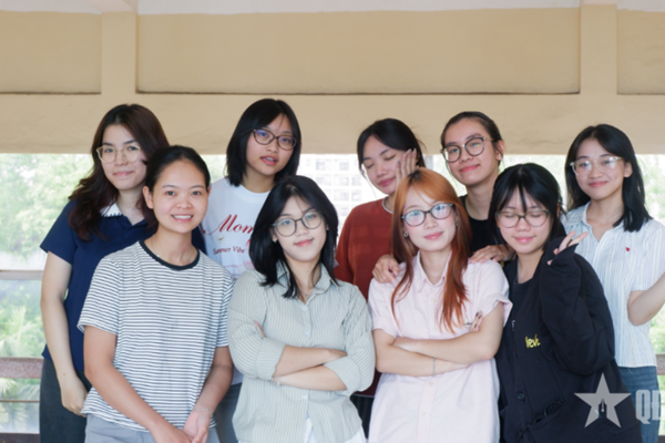Chạm vào dân gian bằng công nghệ