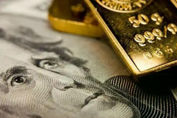 Dầu bùng nổ, vàng và bạc hụt hơi sau đòn tấn công của Mỹ vào Iran