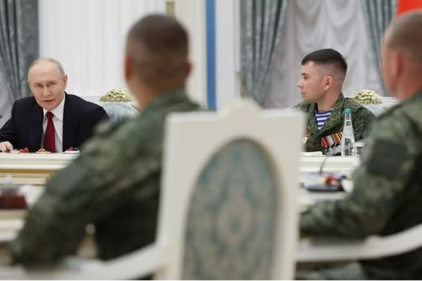 Tổng thống Putin: Nga đơn độc chống lại toàn bộ phương Tây