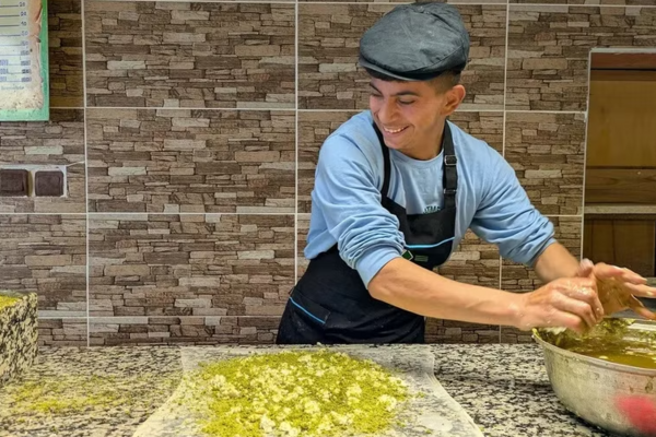 Món bánh cực ngon từ 'vàng xanh'