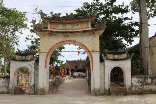 Tháp cổ hơn nghìn năm, nơi phát hiện bảo vật quốc gia độc bản