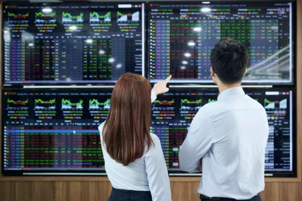 VN-Index dự báo xuất hiện các nhịp rung lắc mạnh