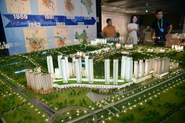 Hôm nay, người dân Hà Nội có thể xem quy hoạch tầm nhìn 100 năm bằng công nghệ 3D