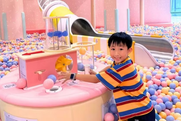 An toàn trên sân chơi: ‘Khoảng trống’ dạy trẻ kỹ năng ứng xử