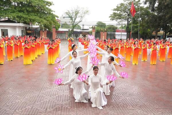 Để người cao tuổi tích cực tham gia hoạt động cộng đồng