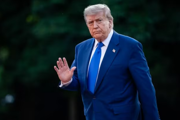 Khảo sát tiết lộ tình hình tài chính của người Mỹ dưới thời Tổng thống Trump