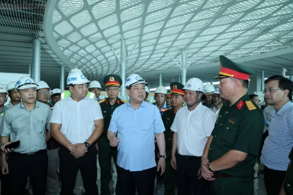 Thi công 3 ca 4 kíp, kiên quyết xử lý nhà thầu yếu tại sân bay Long Thành