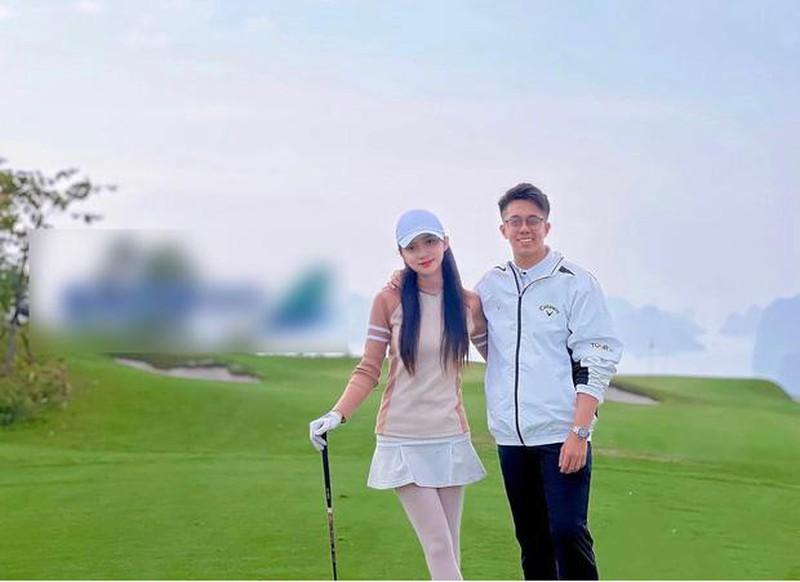 Hương Giang và Matt Liu tung ảnh sánh đôi bên nhau trên sân golf ảnh 1