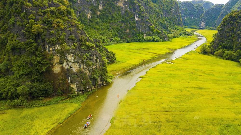 [Photo] Kham pha Ninh Binh - vung dat hap dan khach du lich hinh anh 23