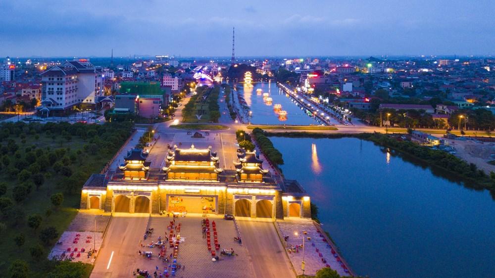 [Photo] Kham pha Ninh Binh - vung dat hap dan khach du lich hinh anh 22