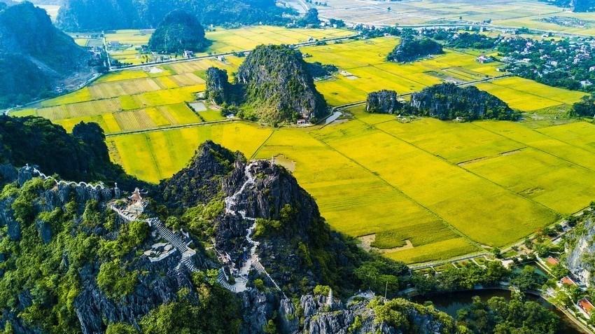 [Photo] Kham pha Ninh Binh - vung dat hap dan khach du lich hinh anh 49