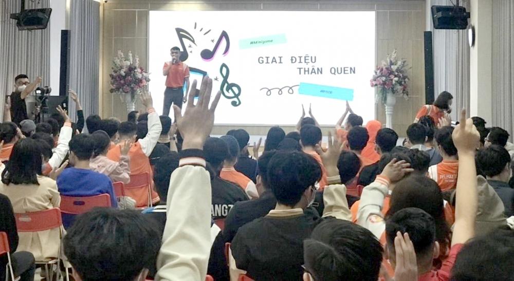 Xin hãy lắng nghe hơi thở của con mình