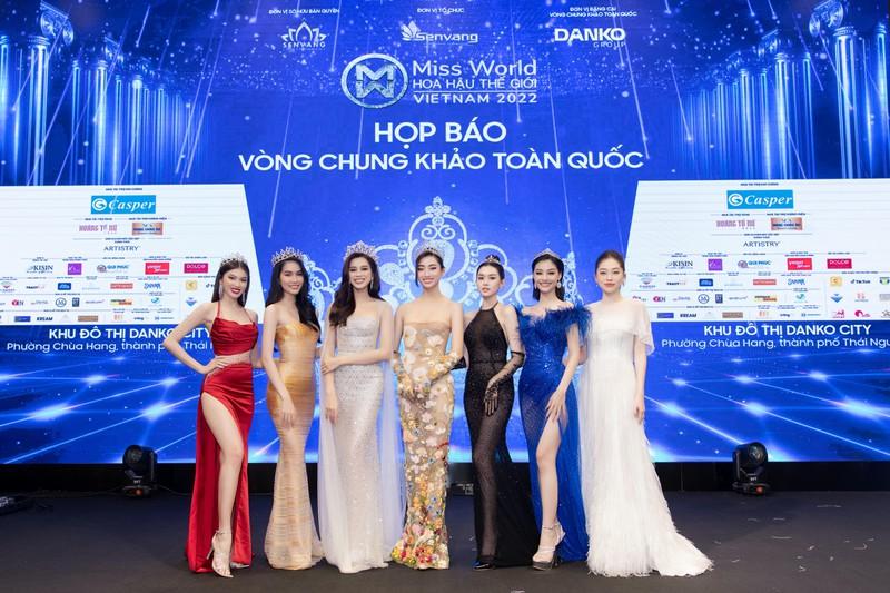 Đêm thời trang tạo sức hút Miss World Vietnam ảnh 2