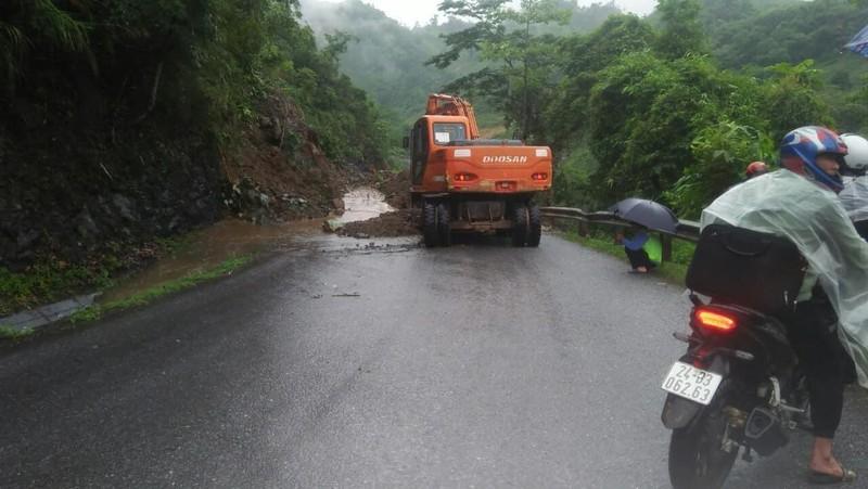 Mưa lớn gây ngập úng, sạt lở tại Lào Cai ảnh 18